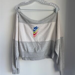 Nike Heather Gray Sweatshirt